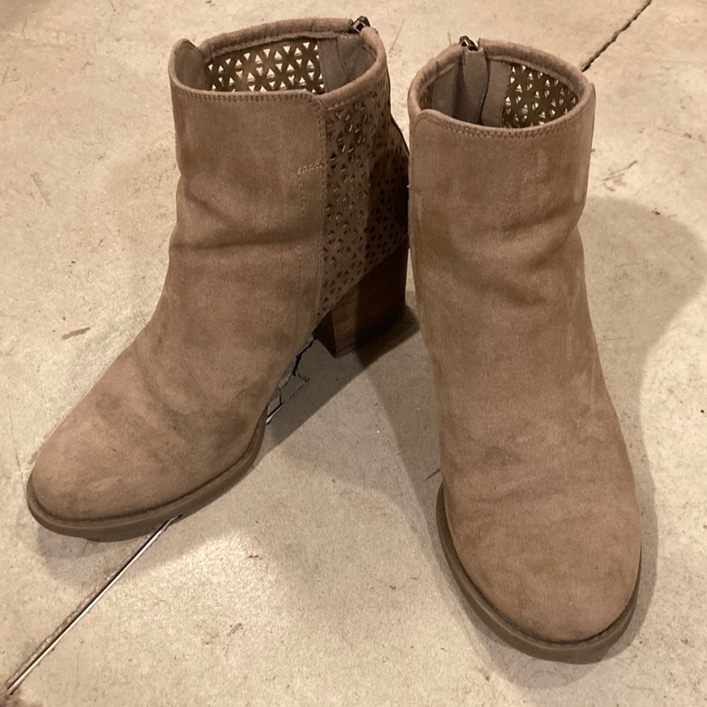 Madden Girl Fayth Booties Size 6.5 Tan color